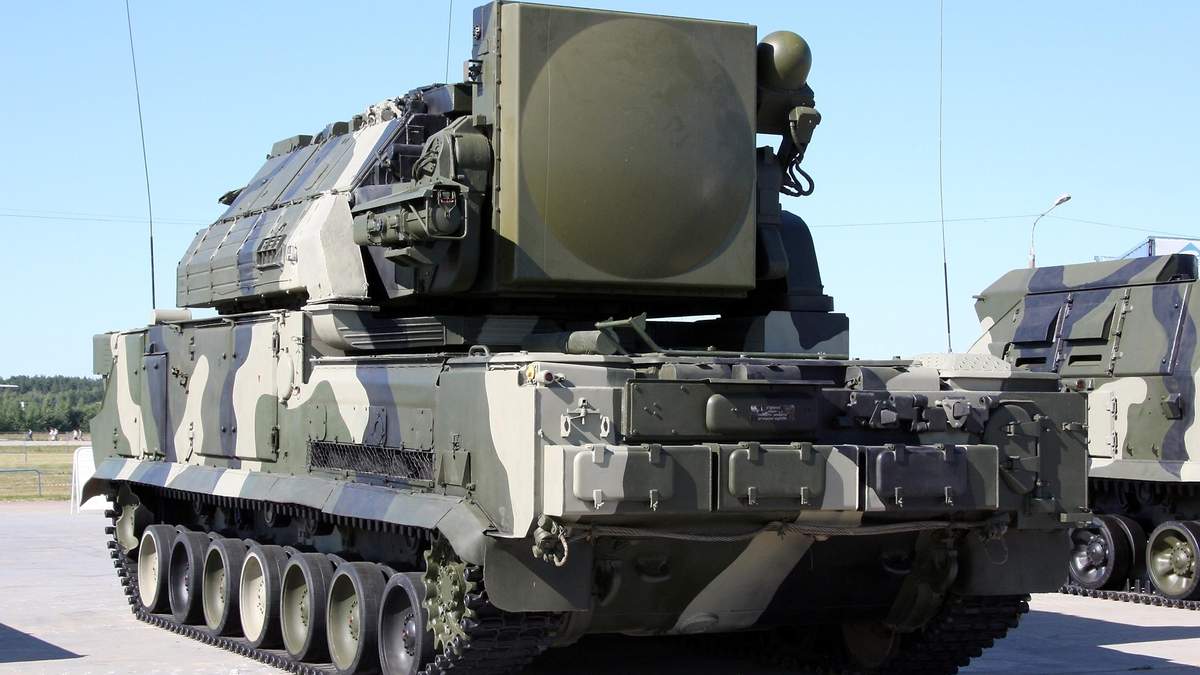 Львівський завод відновлює ракетні комплекси "Тор" Львівський завод відновлює ракетні комплекси "Тор"