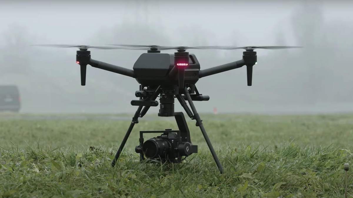 Sony розробляє дрон зі штучним інтелектом: перші відео Sony розробляє дрон зі штучним інтелектом: перші відео