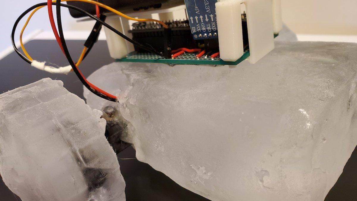 Робот з льоду IceBot: технологія для дослідження Антарктиди – відео Робот з льоду IceBot: технологія для дослідження Антарктиди – відео