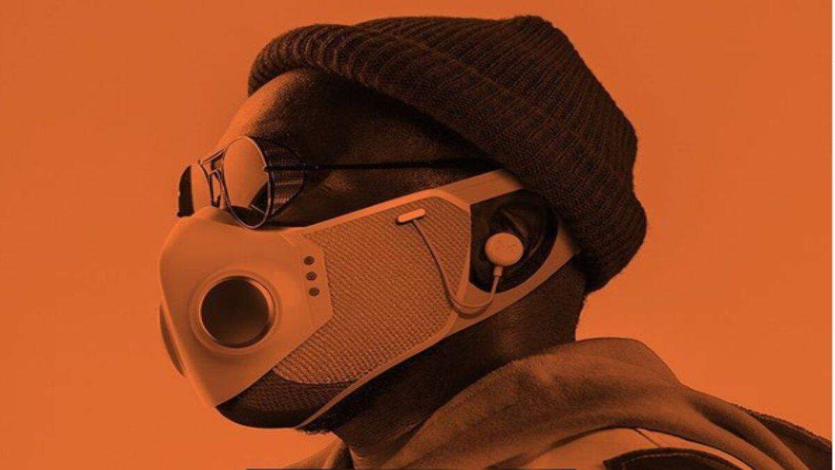 Рэпер Will.i.am выпустил маску с наушниками и подсветкой Рэпер Will.i.am выпустил маску с наушниками и подсветкой