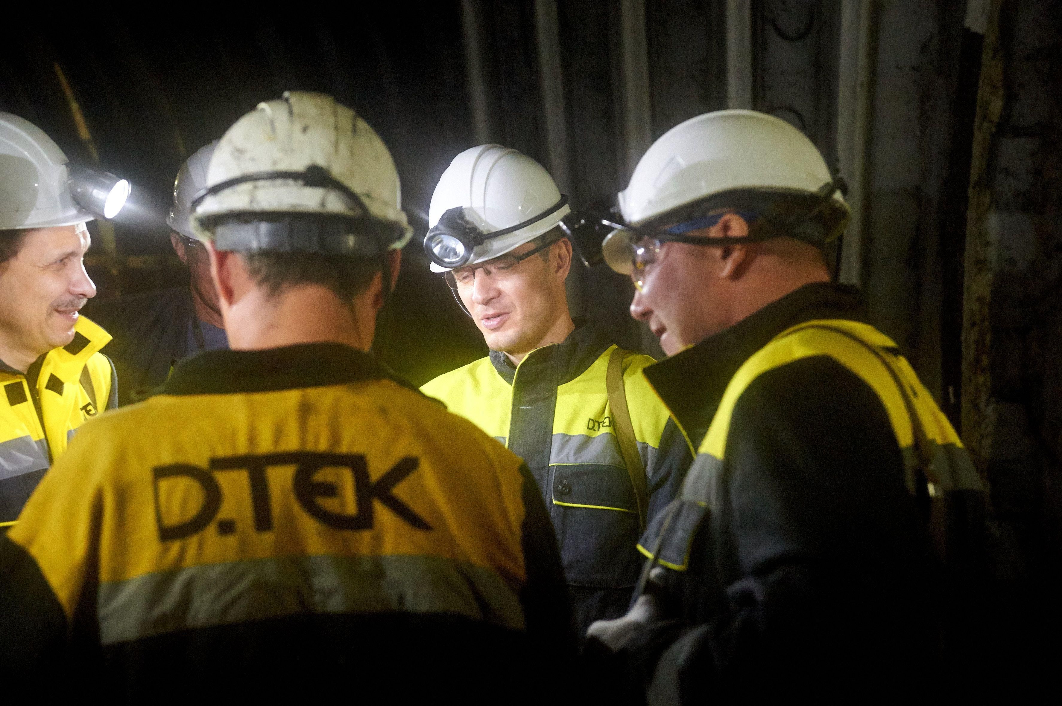 ДТЕК проклав Wi-Fi під землею ДТЕК проклав Wi-Fi під землею