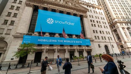 Стартап Snowflake провел крупнейшее IPO в истории софтверных компаний: Уоррен Баффетт оценил