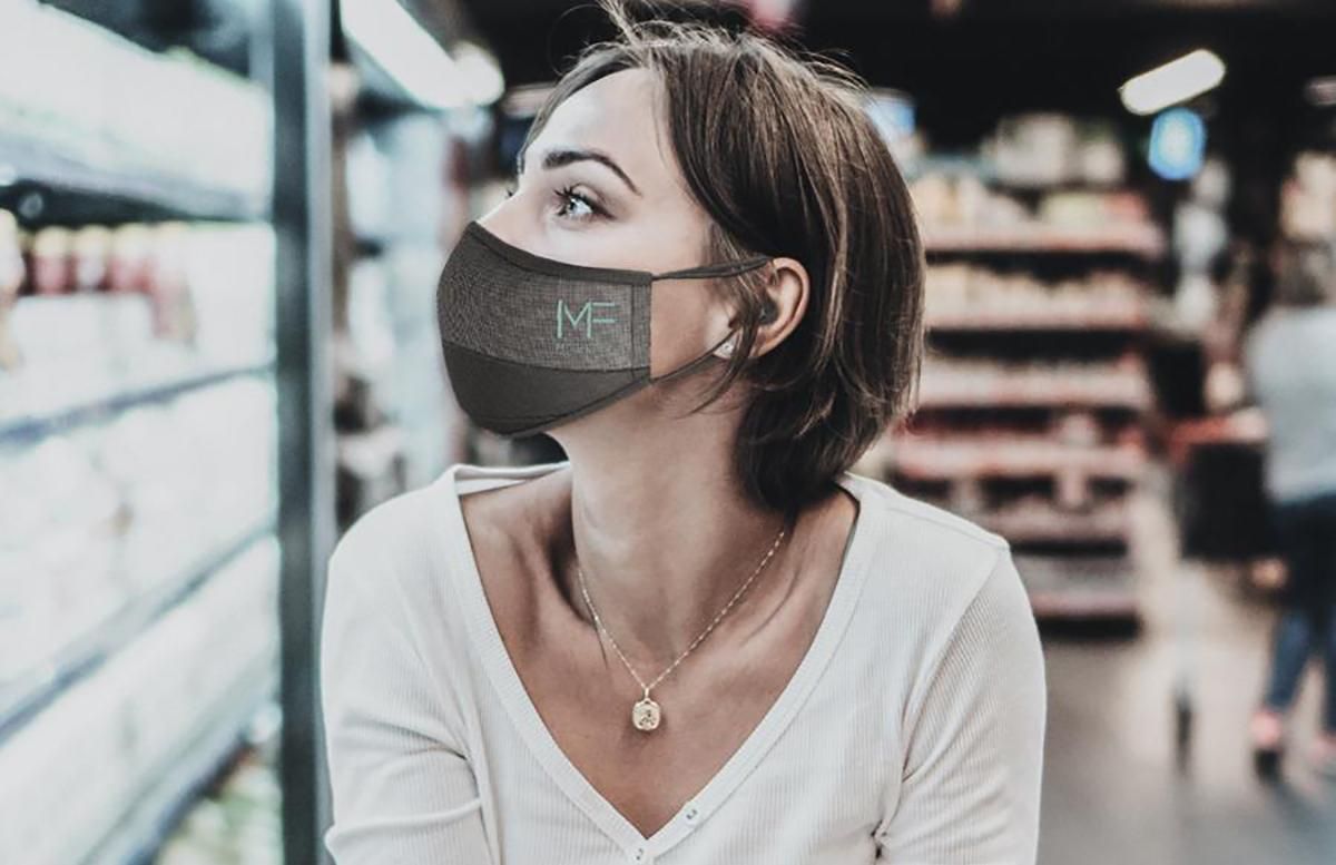 Захисна маска з бездротовими навушниками MaskFone: фото та ціна