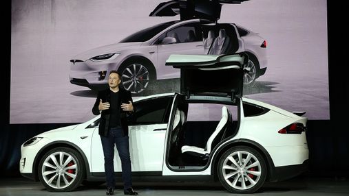 Сколько электрокаров в год будет производить Tesla к 2030 году: прогноз Илона Маска