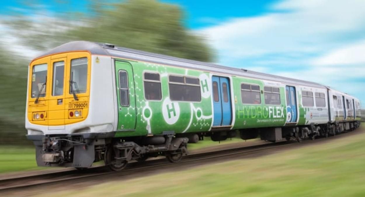 Водородный поезд HydroFLEX тестируют в Великобритании