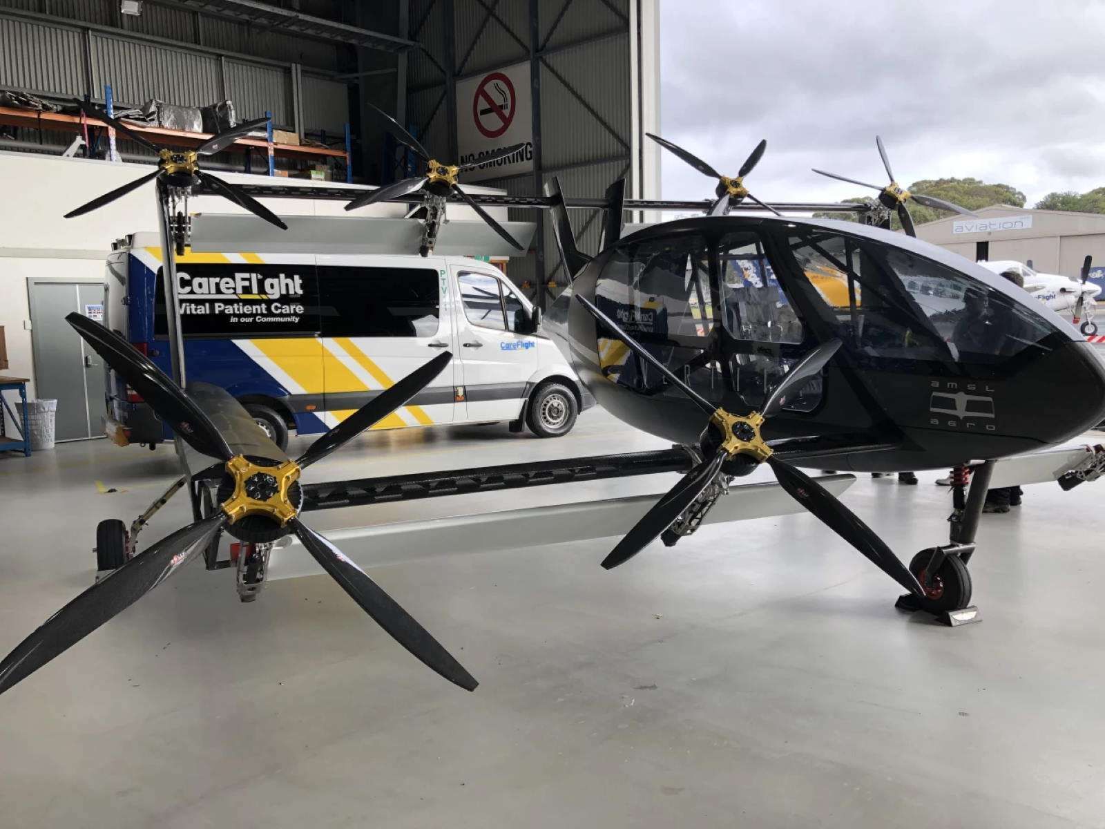Літаючу карету швидкої допомоги представили в Австралії: фото, відео
