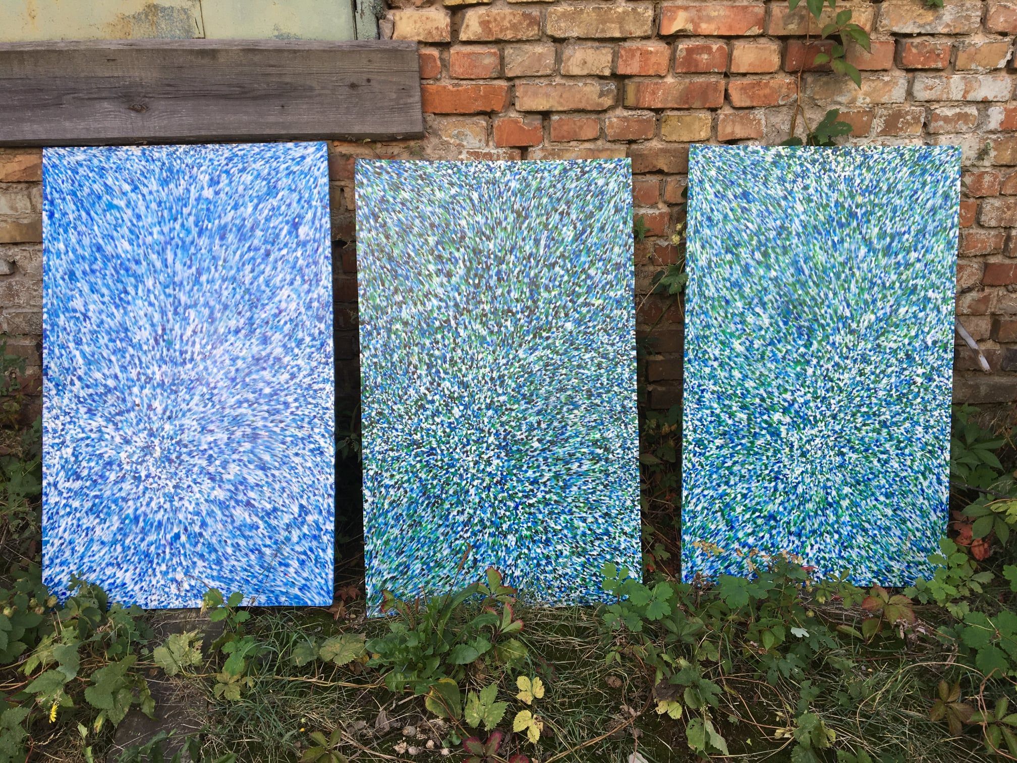 У Києві з'явилися лавки із переробленого пластику: де саме, фото У Києві з'явилися лавки із переробленого пластику: де саме, фото