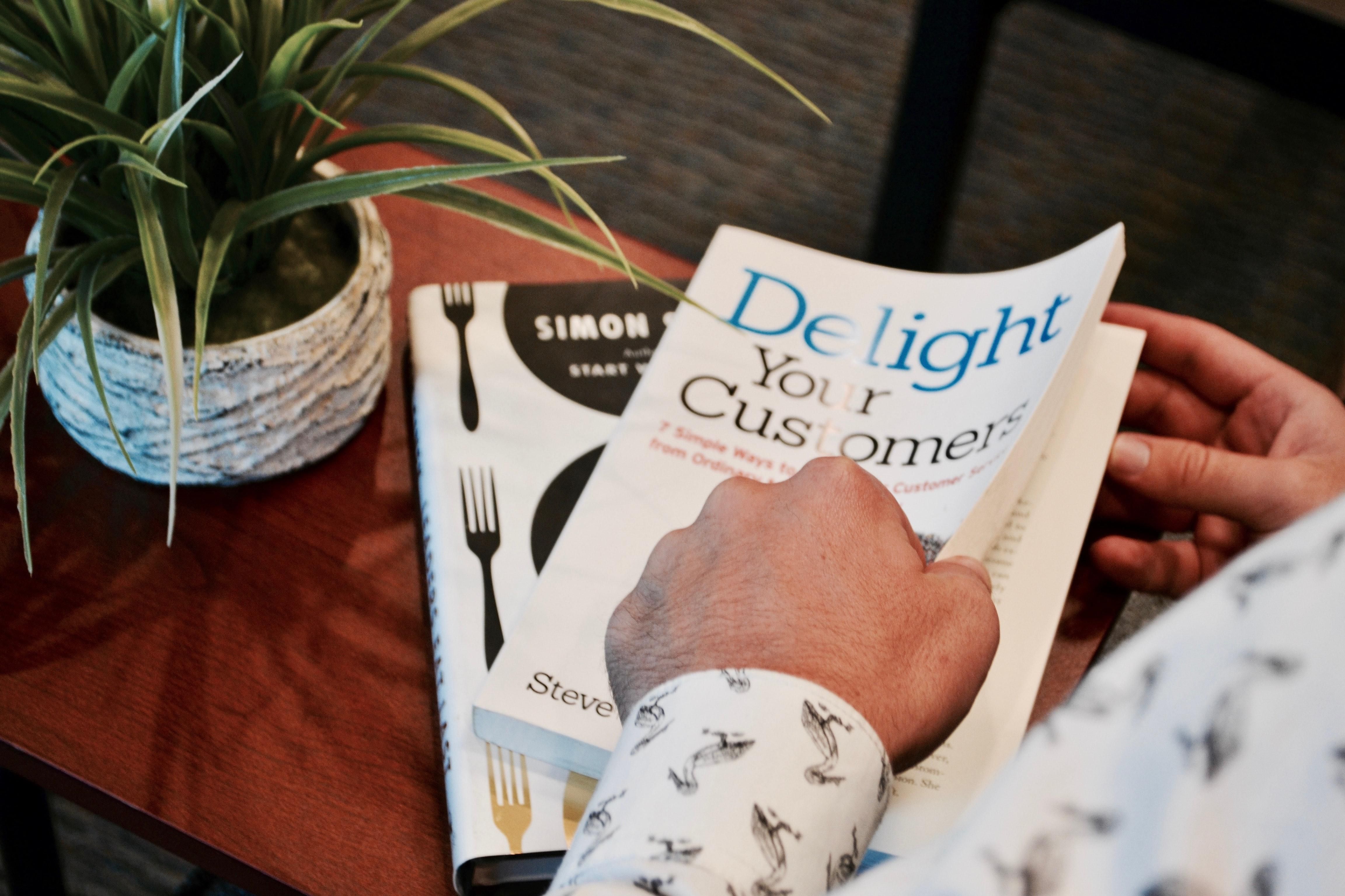 Книга о бизнесе / Иллюстративное фото Книга о бизнесе / Иллюстративное фото