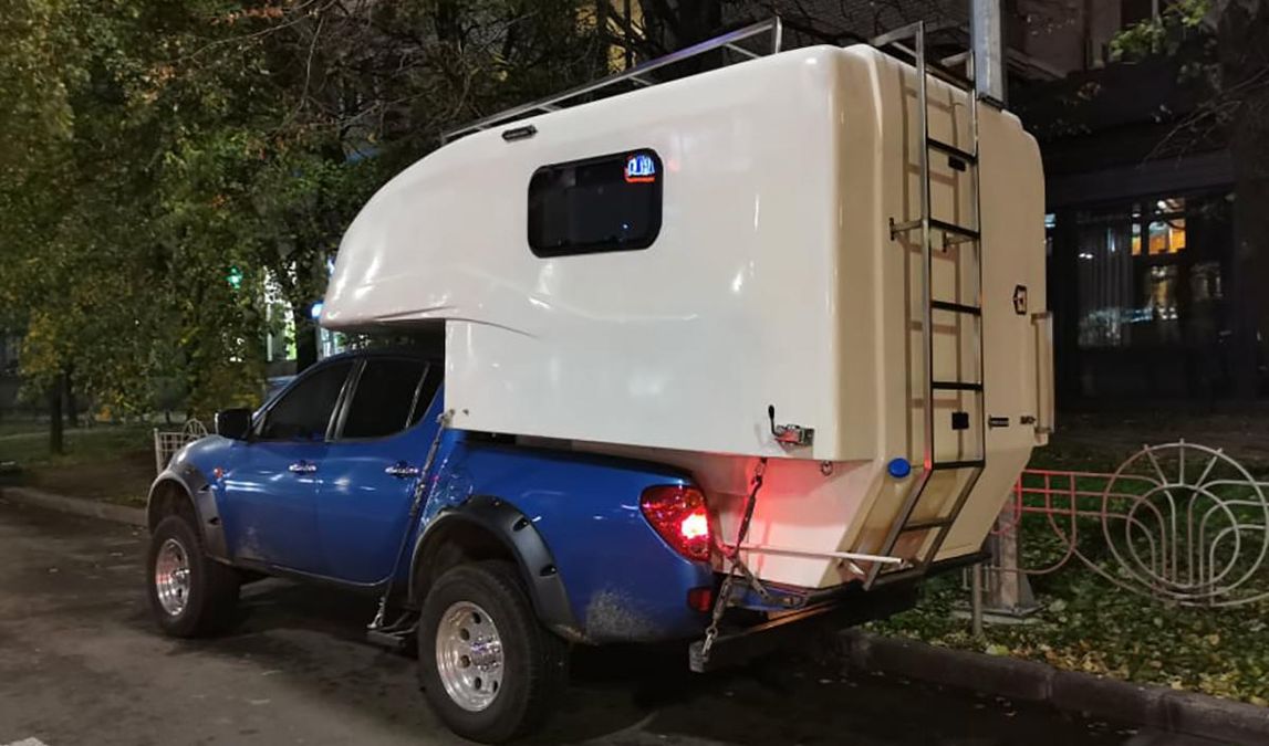 Кемпер украинского производства появился на дорогах Киева: фото