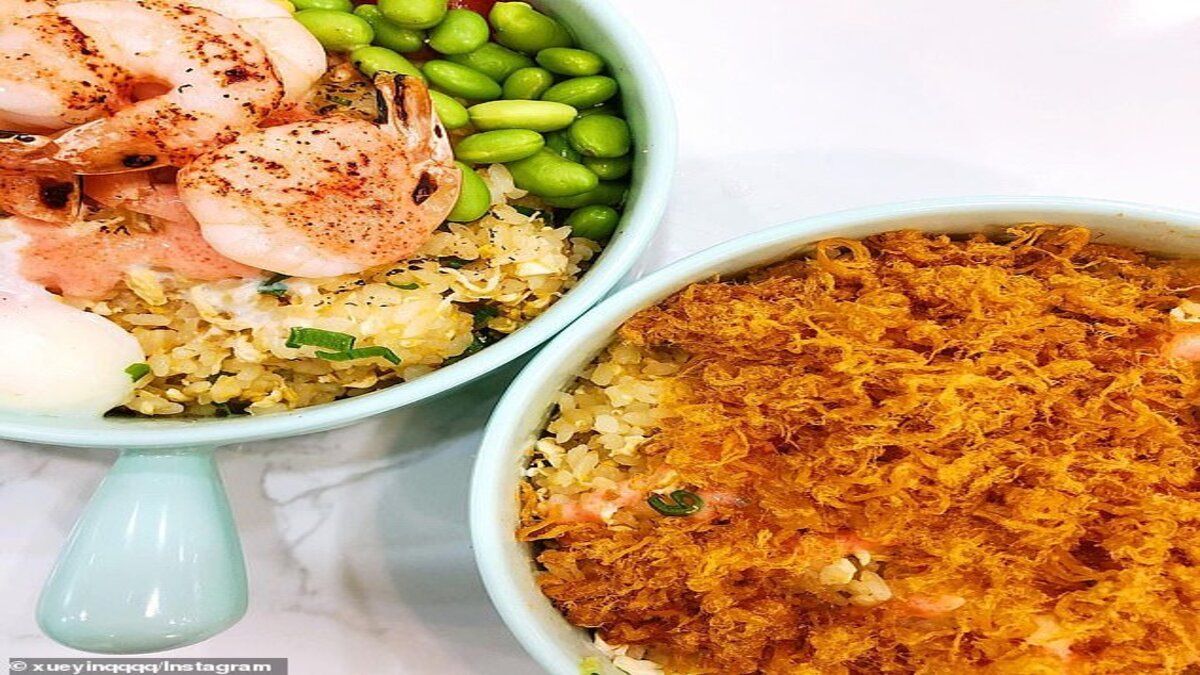 Всього за 20 секунд: у сінгапурському кафе фірмові страви готують роботи – відео Всього за 20 секунд: у сінгапурському кафе фірмові страви готують роботи – відео