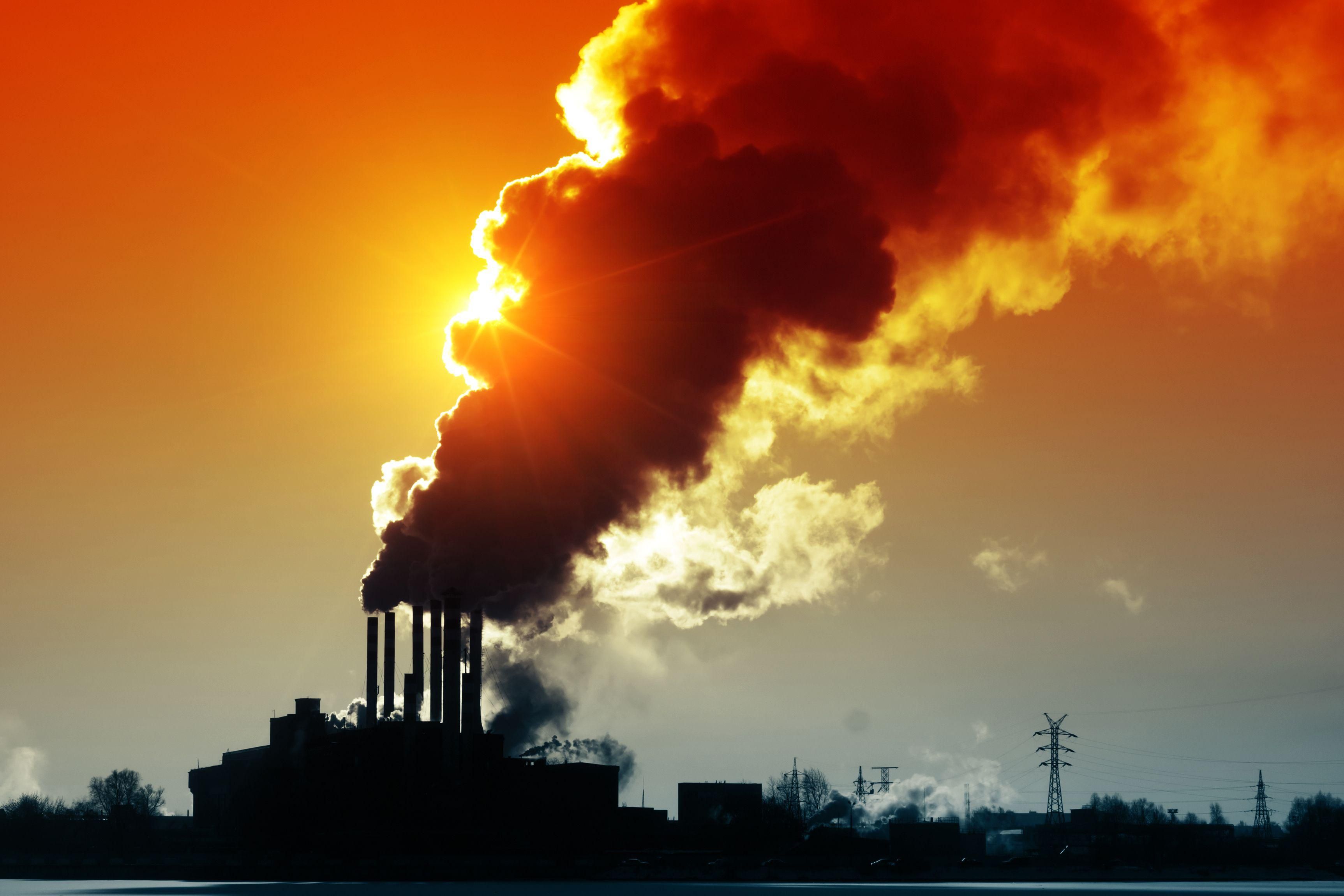В Україні почали відстежувати викиди парникових газів промисловістю: деталі