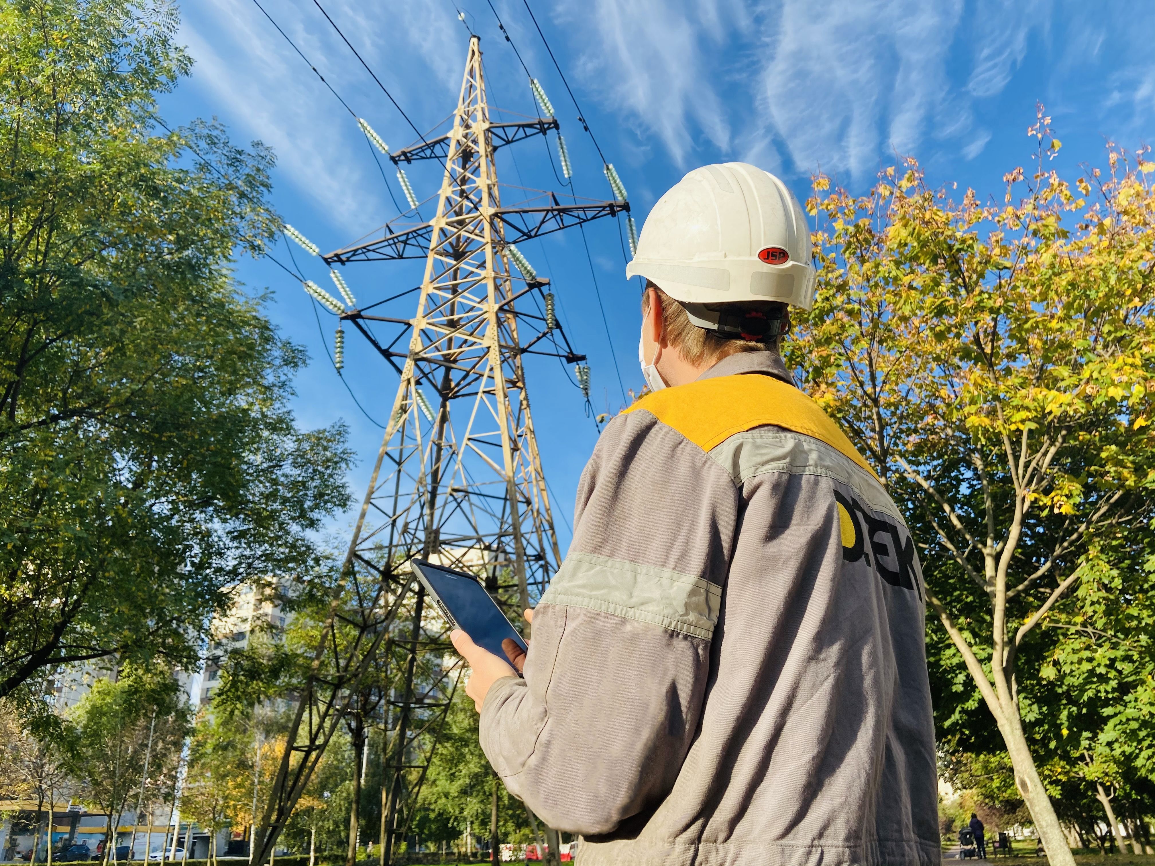 Цифрові мережі: як діджитал-технології трансформують ДТЕК Цифрові мережі: як діджитал-технології трансформують ДТЕК
