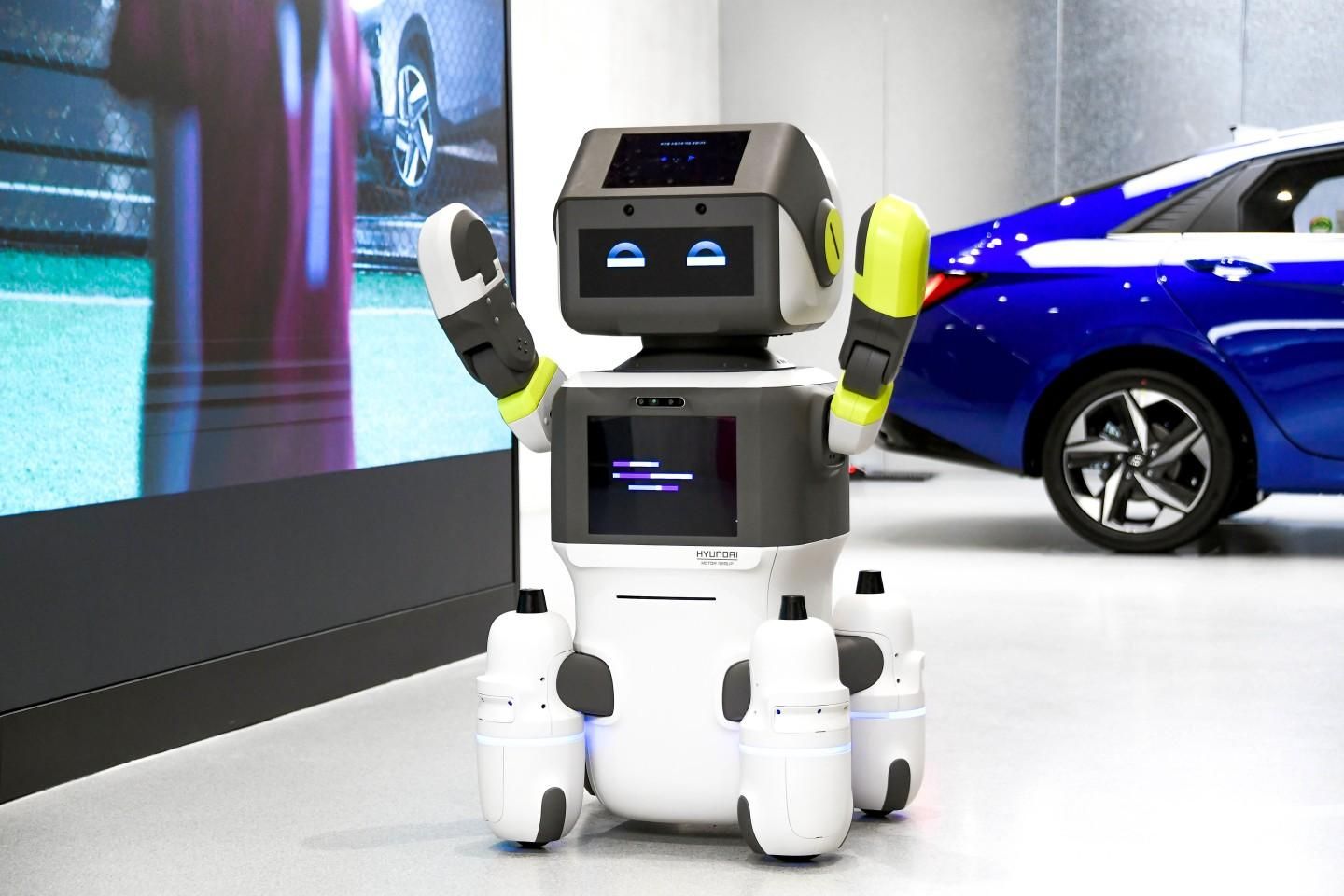 Hyundai представила робота-хостес: что известно о разработке Hyundai представила робота-хостес: что известно о разработке