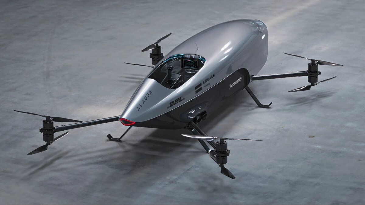 Представили первый в мире летающий гоночный автомобиль