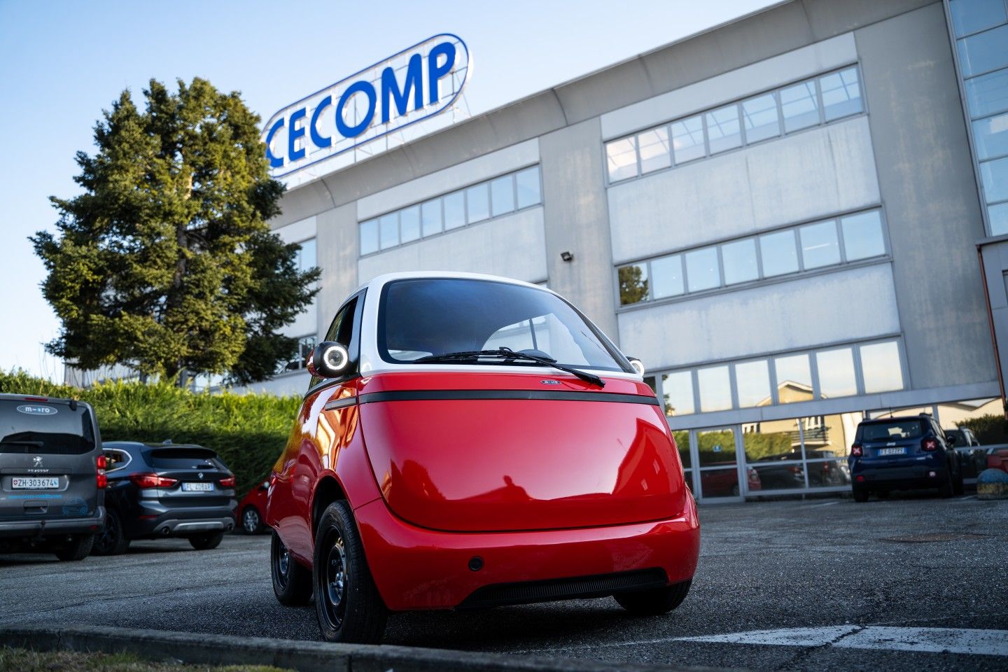 В Швейцарии представили концепт сверхкомпактного электромобиля