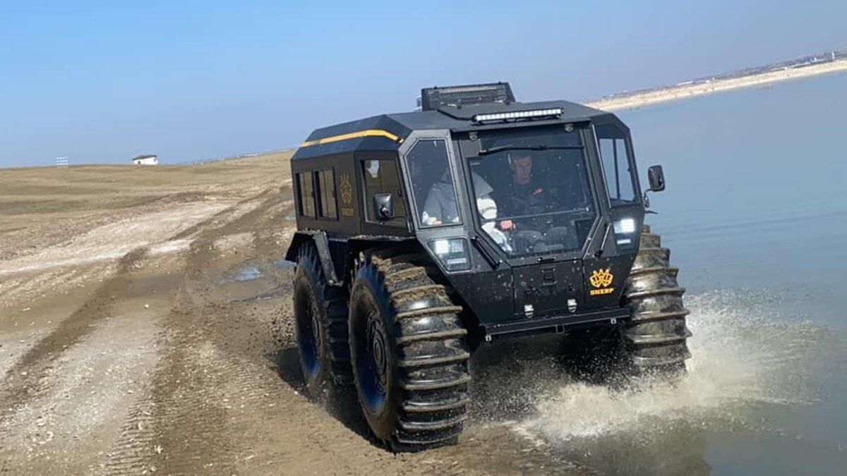 Україна представила унікальний всюдихід SHERP у Туреччині Україна представила унікальний всюдихід SHERP у Туреччині