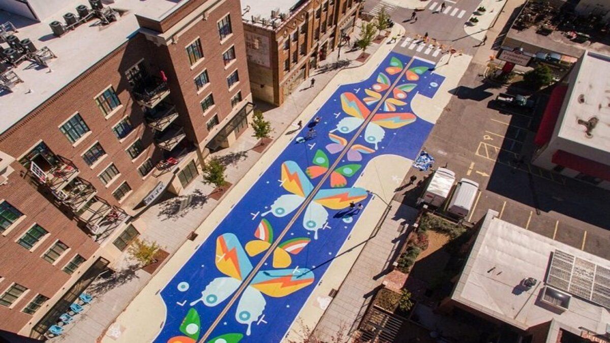 В США прагнуть підвищити безпеку руху за допомогою арту В США прагнуть підвищити безпеку руху за допомогою арту