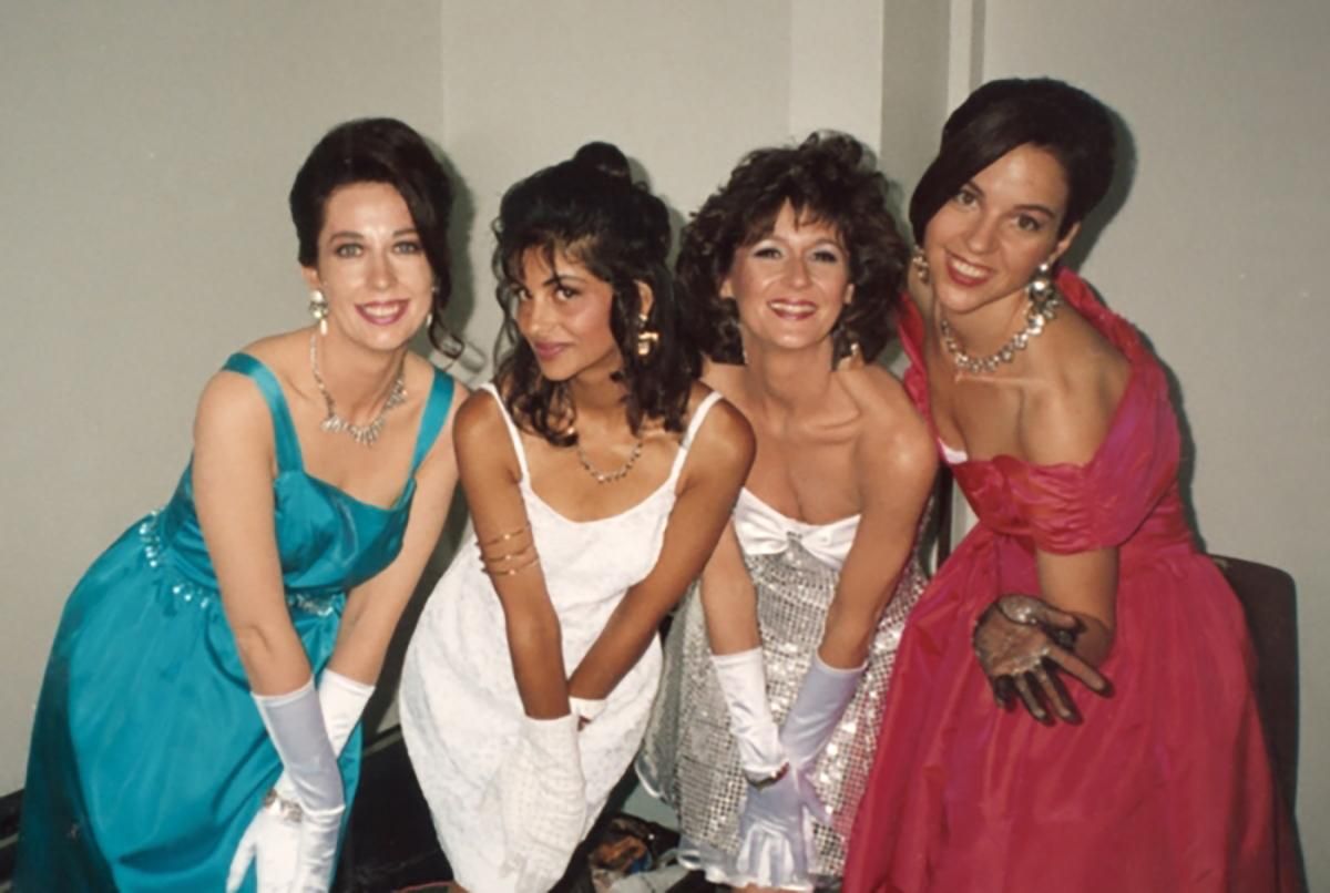 Первая фотография, которую загрузили в интернет Первая фотография, которую загрузили в интернет