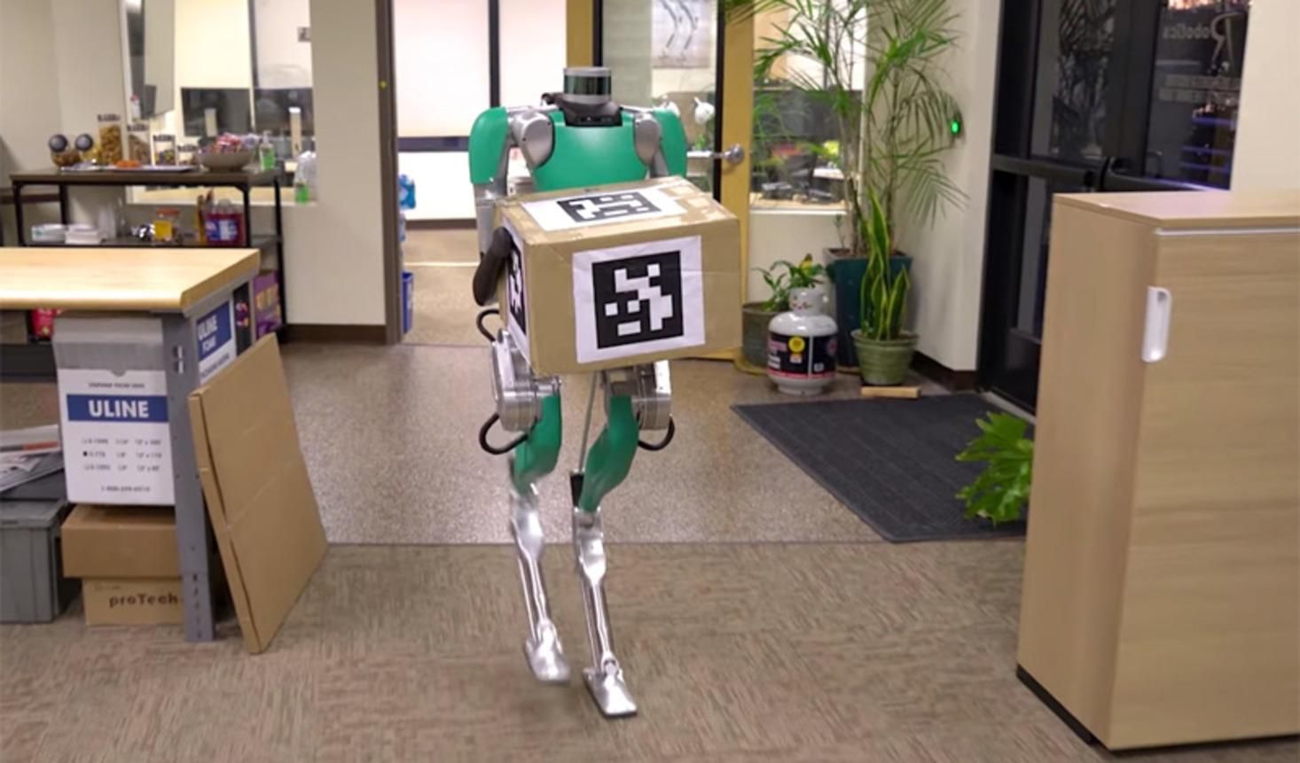 Agility Robotics показала покращену версію робота Digit: відео
