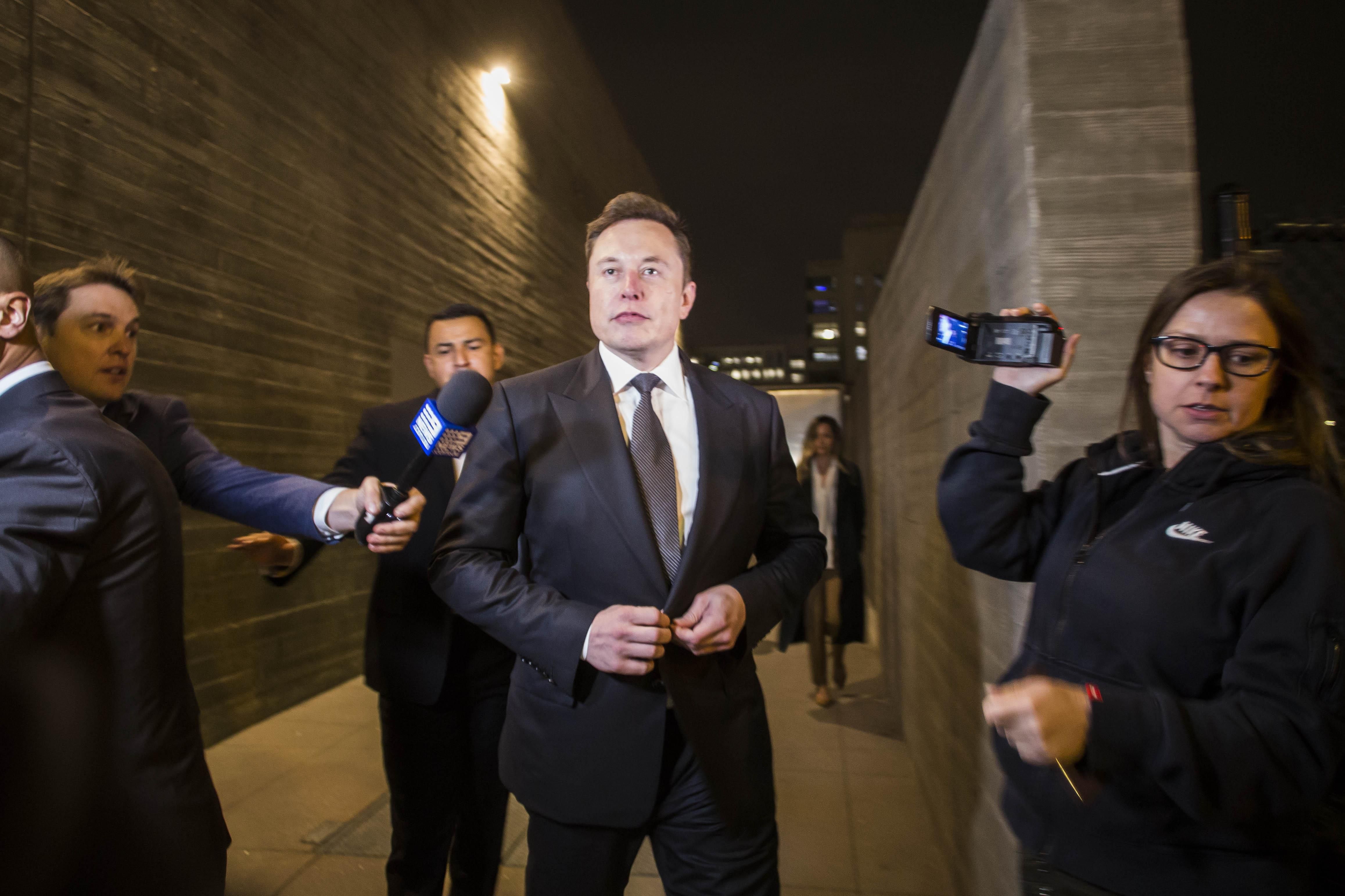 Ілон Маск розбагатів на 6 мільярдів доларів за добу: Forbes Ілон Маск розбагатів на 6 мільярдів доларів за добу: Forbes