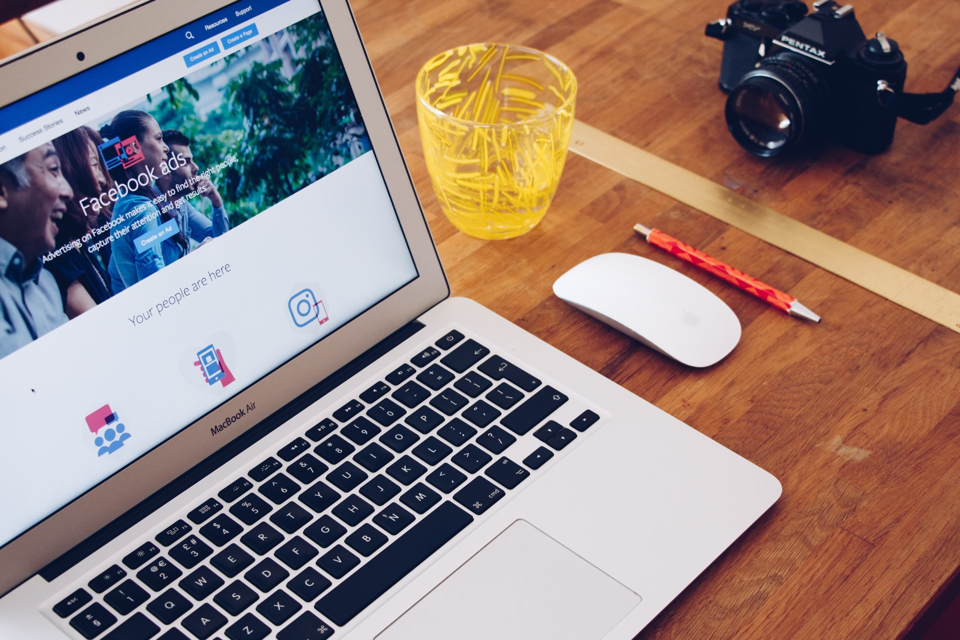 Facebook дозволить співробітникам працювати дистанційно в майбутньому Facebook дозволить співробітникам працювати дистанційно в майбутньому