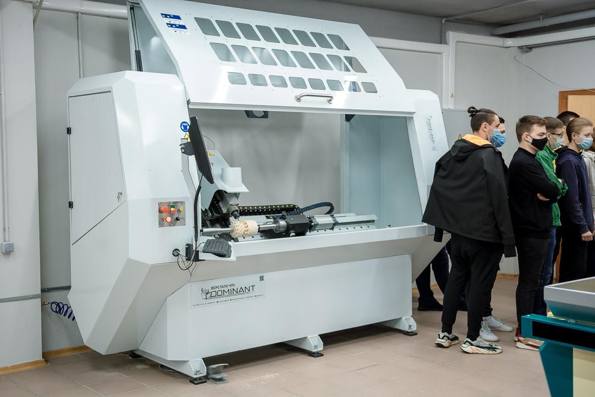 В Івано-Франківську відкрили Центр інноваційного розвитку В Івано-Франківську відкрили Центр інноваційного розвитку