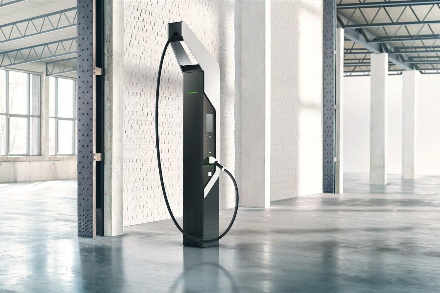 Найпотужніша в Україні: де з'явиться зарядна станція Porsche Найпотужніша в Україні: де з'явиться зарядна станція Porsche