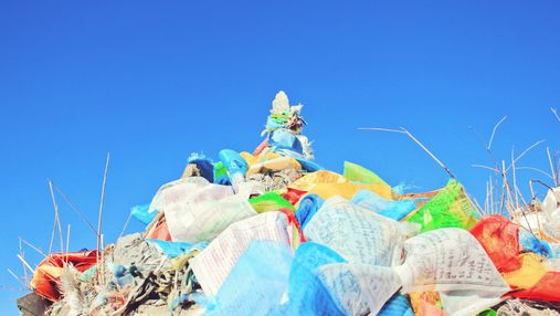 В Україні обмежили використання пластикових пакетів