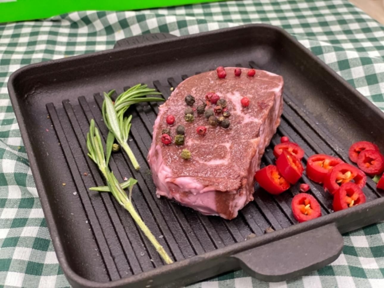 В Украине будут производить первый растительный стейк – GreenBeefSteak