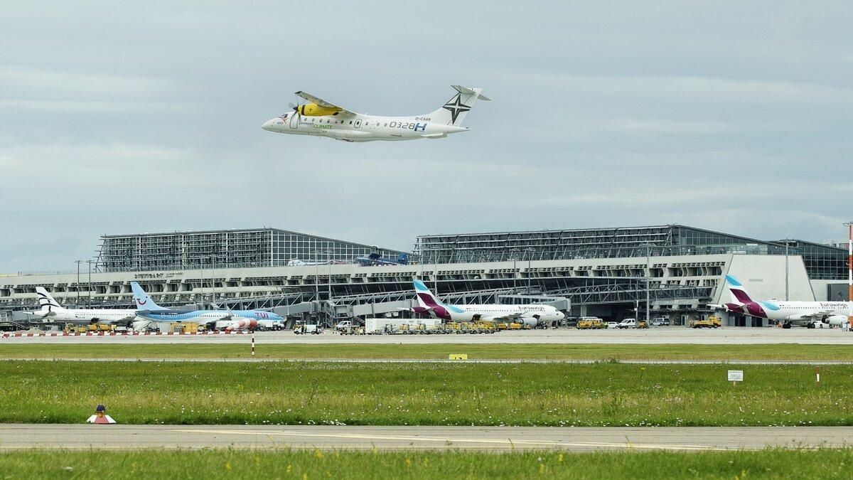 Dornier 328, на базі якого розроблять водневий літак