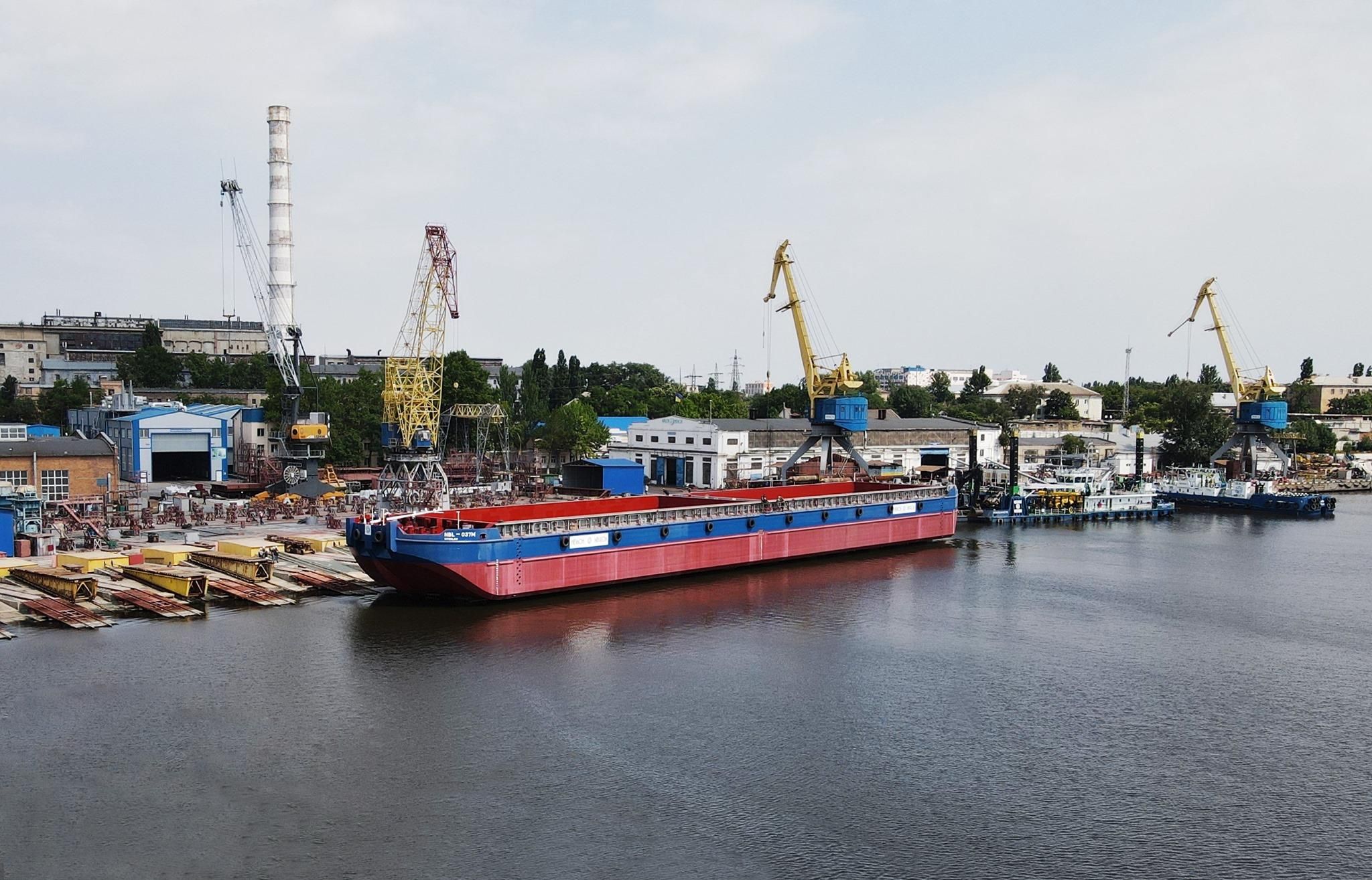 "Нибулон" спустил на воду первое 100-метровое судно проекту В5000М - Инновации "Нибулон" спустил на воду первое 100-метровое судно проекту В5000М - Инновации