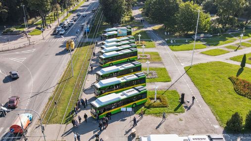 У Вінниці на маршрути вийшли нові екологічні автобуси
