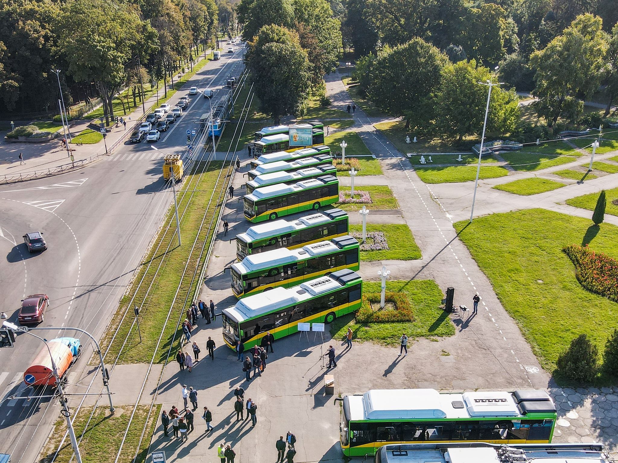У Вінниці на маршрути вийшли нові екологічні автобуси - Інновації