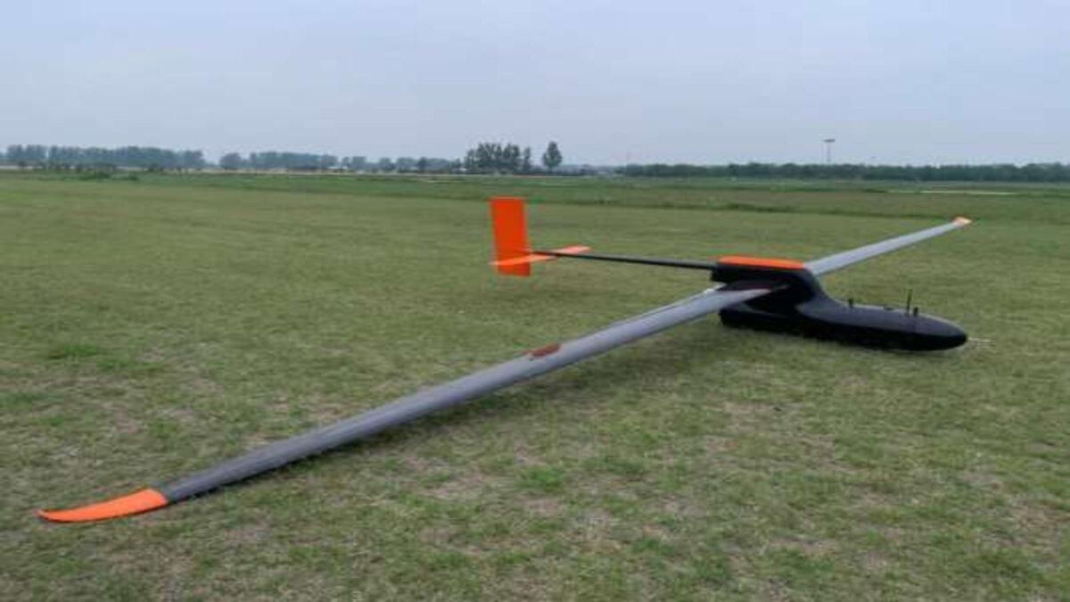 Потужне досягнення: у Китаї встановили світовий рекорд тривалості польоту дрона - Інновації