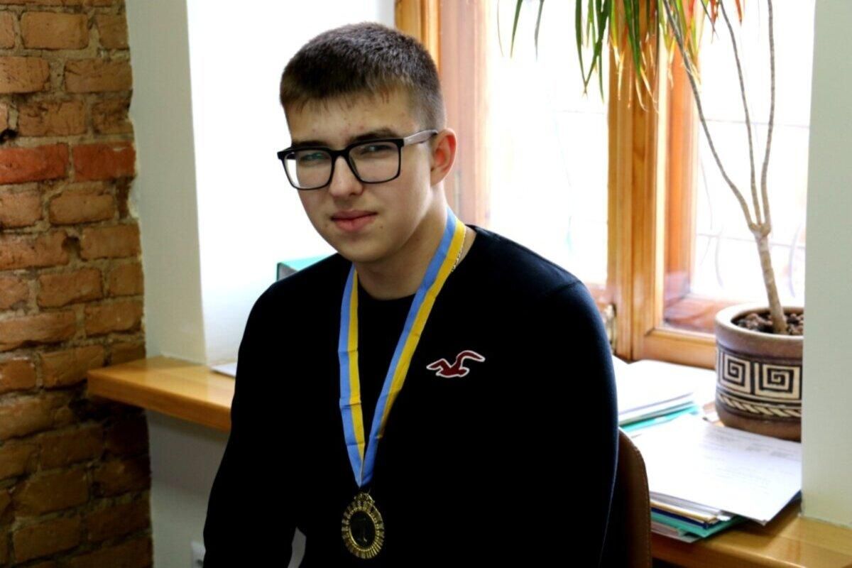 Школяр із Житомира представив сумку-холодильник, яку можна створити у домашніх умовах - Інновації Школяр із Житомира представив сумку-холодильник, яку можна створити у домашніх умовах - Інновації